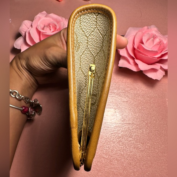 DIOR - Christian Dior Vintage Clutch/Purse Brown/Beige/Cream - Picture 4 of 9